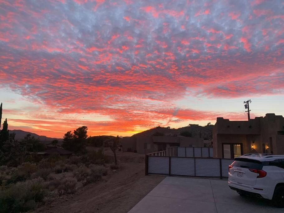 Three Tree Villa W/ Ev Charging Yucca Valley Dış mekan fotoğraf